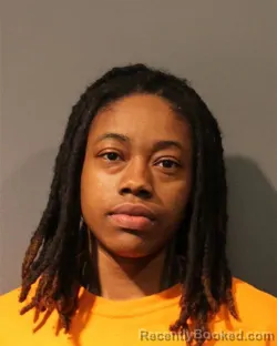 Mugshot of DARTAYVIA ELEXUS BEALS