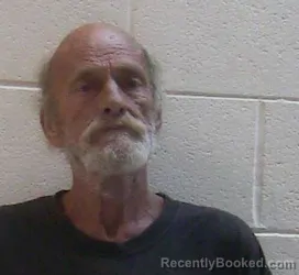 Mugshot of TOMMY RAY WALLACE