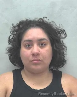 Mugshot of LESLIE KARINA UVALLE MUNDO booked in Lake County, Indiana on June 17, 2026