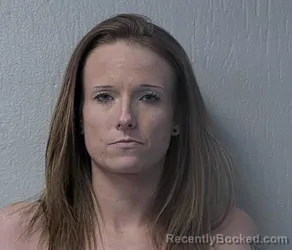 Mugshot of KATLIN ROSE LEE