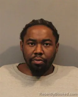 Mugshot of SINCERE MALIK LOONEY