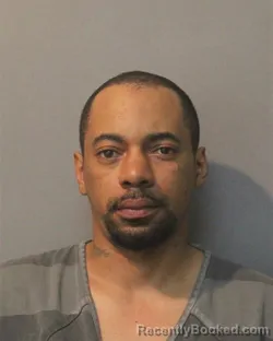 Mugshot of JUSTIN CURTIS DAVIS