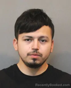 Mugshot of MARCOS ANTONIO URENDA