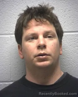 Mugshot of DERON EDWARD MILLER