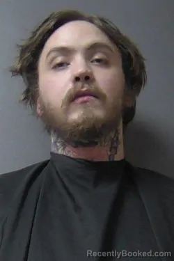 Mugshot of Johnathan T Smith