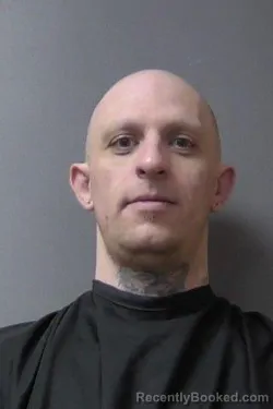 Mugshot of Justin Lee Hollingsworth