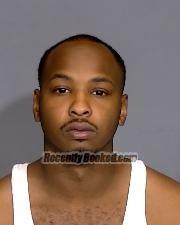 Mugshot of DAVIYON KERSHAWN WEAVER