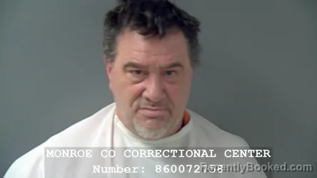 Mugshot of THOMAS LEE GRAY