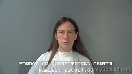 Mugshot of JENNIFER DAWN ELSTNER