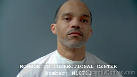 Mugshot of XAVIER DEREL STOUTERMIRE