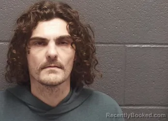 Mugshot of JUSTIN WAYNE TURPIN