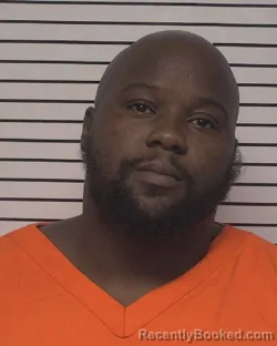 Mugshot of MARTAVIOUS LEVAR SMITH booked in Iredell County, North Carolina on July 17, 2026