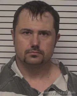 Mugshot of JONATHAN RAY LOWMAN booked in Iredell County, North Carolina on March 29, 2026