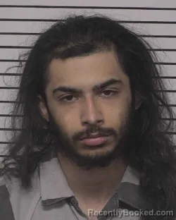 Mugshot of LEONEL ARMANDO MARTINEZ booked in Iredell County, North Carolina on April 6, 2026