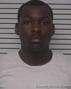 Mugshot of MARKELL KESHAUN WINSTON booked in Iredell County, North Carolina on May 15, 2026