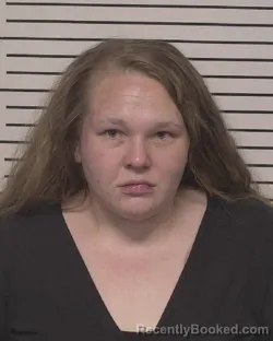 Mugshot of SHYLYN DANYALE CARPENTER