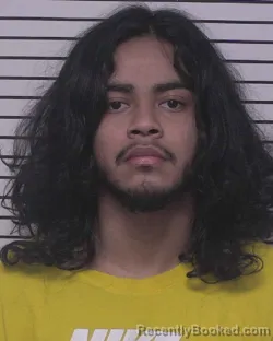 Mugshot of AXEL DAVID CASTELLANOS