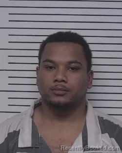 Mugshot of OMARIANO ISHMEAL QUILLIAN