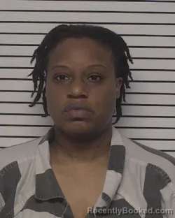 Mugshot of JERUSALA JALYN POUNDS booked in Iredell County, North Carolina on May 14, 2026