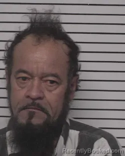 Mugshot of MILTON LEONEL MUNGUIA-RIVERA booked in Iredell County, North Carolina on March 21, 2026