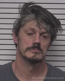 Mugshot of THOMAS RAY NEAVES