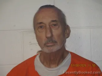 Mugshot of KENNETH D SMALLWOOD