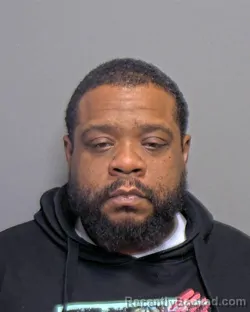 Mugshot of Leetroun Derale Welch