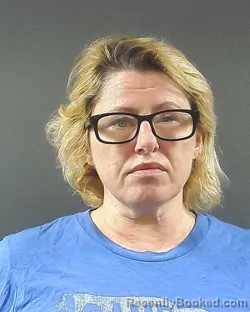 Mugshot of NICOLE MICHELLE DEVOY