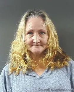 Mugshot of PAULA SUE PRUNEAU