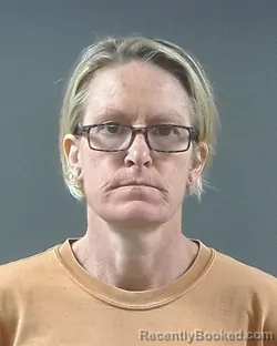 Mugshot of MISTI DAWN JUSTICE booked in Posey County, Indiana on March 31, 2026