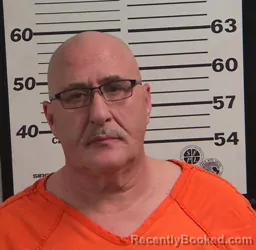 Mugshot of LEWIE PRICE ROBINSON