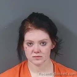 Mugshot of Mya Kay Lloyd