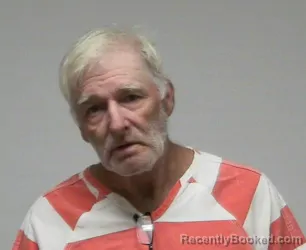 Mugshot of Lathan Daniel Peters