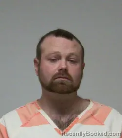 Mugshot of JEREMY LEE GLOVER