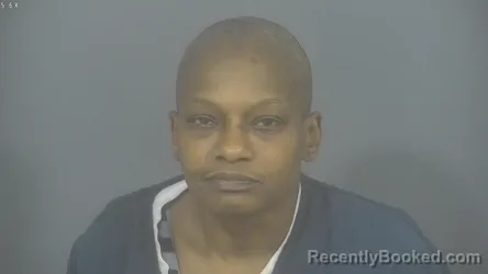 Mugshot of DONISHIA INDIA WHITE
