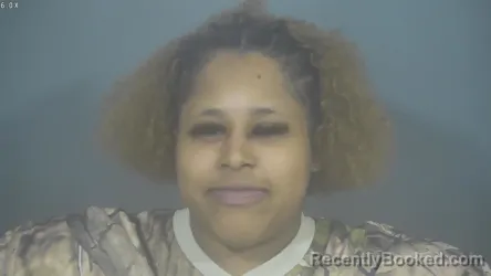 Mugshot of TERALANA NATRIANA RENEE GREEN