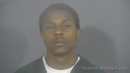 Mugshot of JAMOND LEELLIS SMITH booked in St Joseph County, Indiana on May 21, 2026
