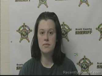 Mugshot of KIRSTEN ROBERTSON