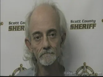 Mugshot of DAVID ROBERTS booked in Scott County, Indiana on April 21, 2026