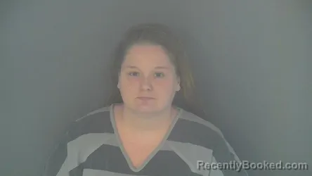 Mugshot of ANGELIQUE JADELYNN ROBINSON booked in Shelby County, Indiana on April 28, 2026