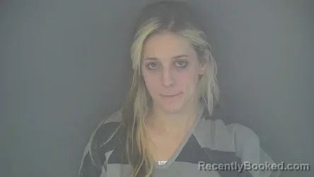 Mugshot of CHLOE ELIZABETH SMITH