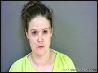 Mugshot of CASSARA DESIREE CRAIG booked in Starke County, Indiana on April 16, 2026