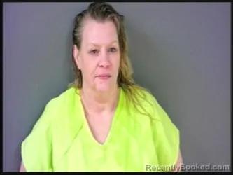 Mugshot of JULIE RAE THOMAS