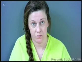 Mugshot of MIRINDA BETH FRAZIER