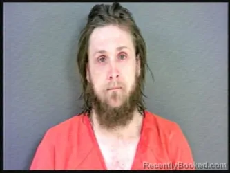 Mugshot of MATTHEW OWEN METZINGER booked in Starke County, Indiana on March 20, 2026