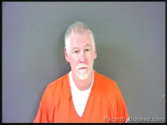 Mugshot of TONY RAY SOMMERS