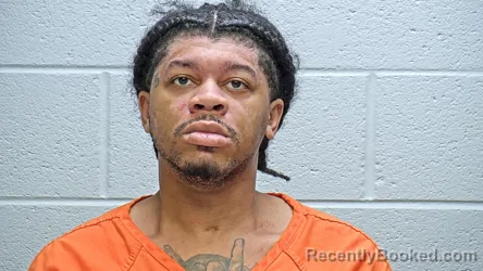 Mugshot of DAVONTE TRAYVON FOWLKES booked in Steuben County, Indiana on March 30, 2026