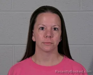 Mugshot of JESSICA HELENE STROHMENGER