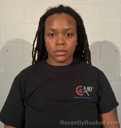 Mugshot of TIFANNIE J BRIGHT