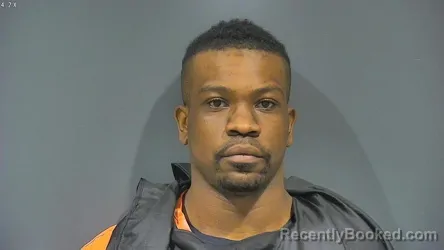 Mugshot of JAMARCUS DEMOND DAVIS